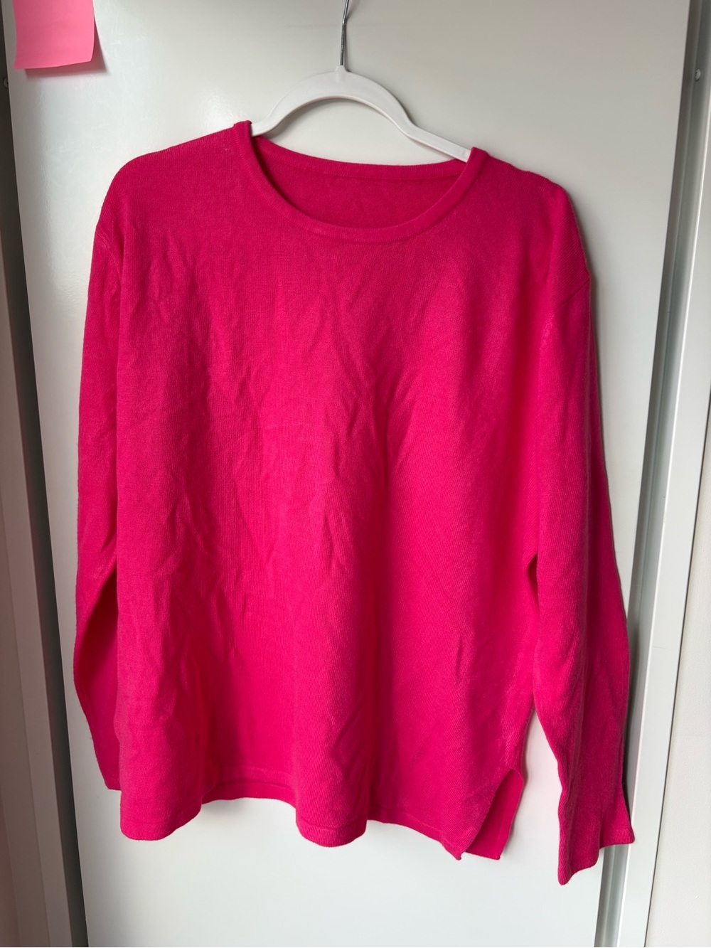 Bright Pink Women's Wool/Cashmere Crewneck Sweater